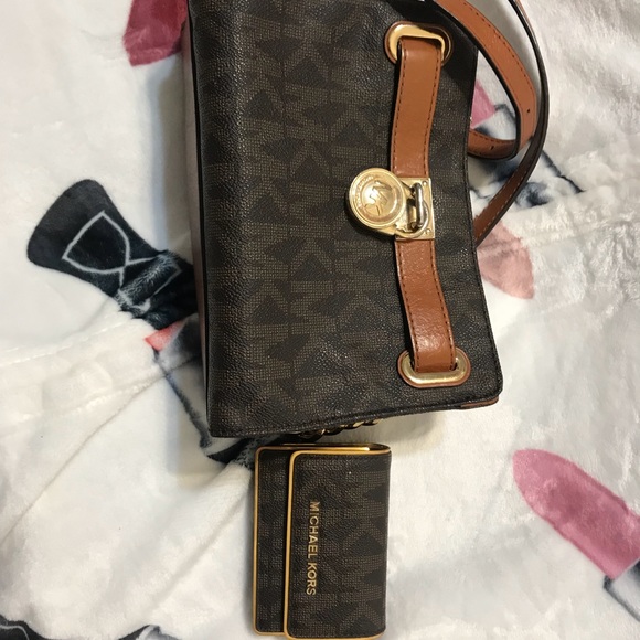 Michael Kors crossbody and wallet bundle - Picture 6 of 7